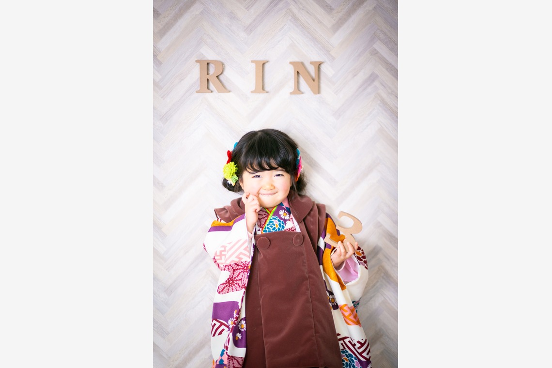 酒井大輔が出張撮影した家族写真(キッズ,ベビーフォト)などが写った「七五三撮影、家族写真」の家族写真