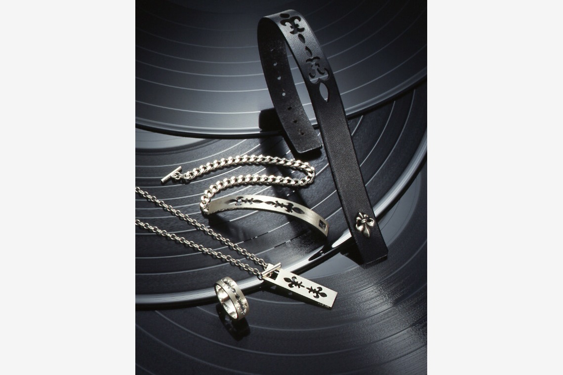 有限会社　澤田スタジオが撮影した「アクセサリー、貴金属」の写真