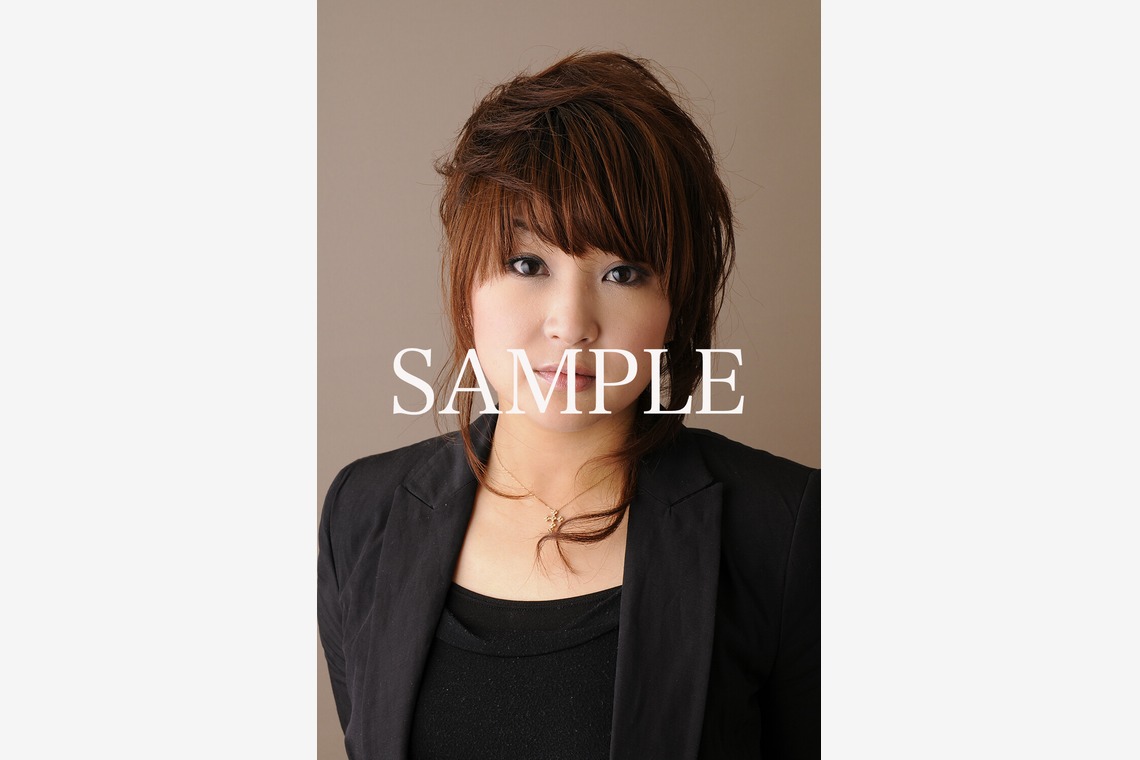 TOKOが撮影した写真のアルバム「肖像」