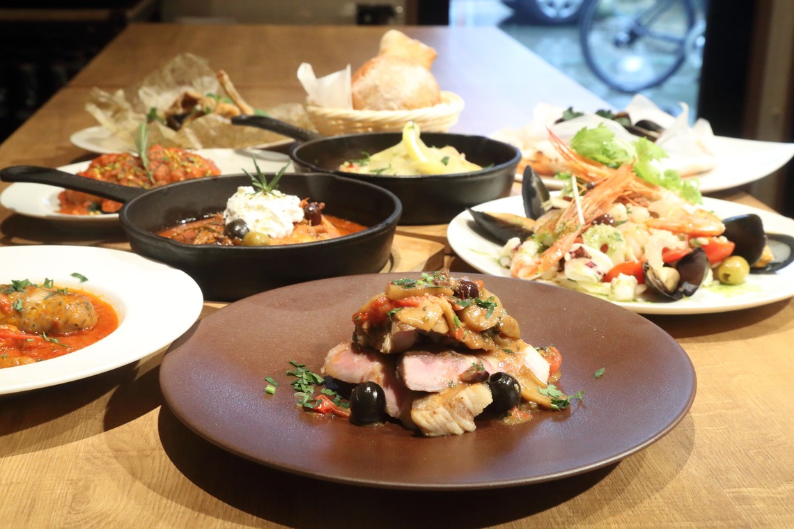 奈多写真が撮影した写真のアルバム「店舗HP用内観およびメニュー撮影」