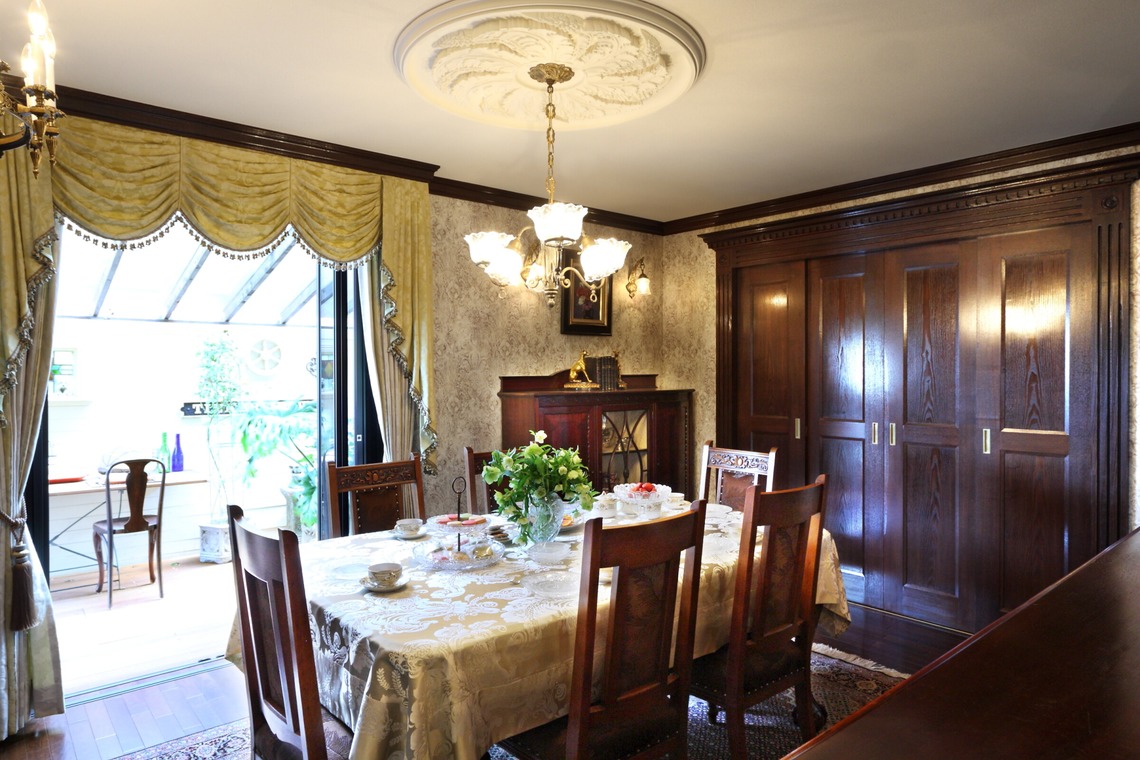 森安　照が撮影した写真のアルバム「インテリア」