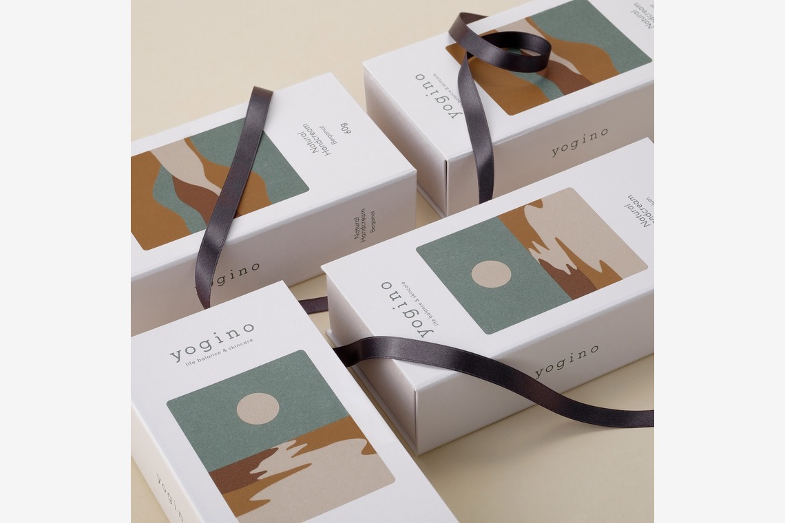 スタジオトモロが撮影した「コスメ ビジュアル」の写真