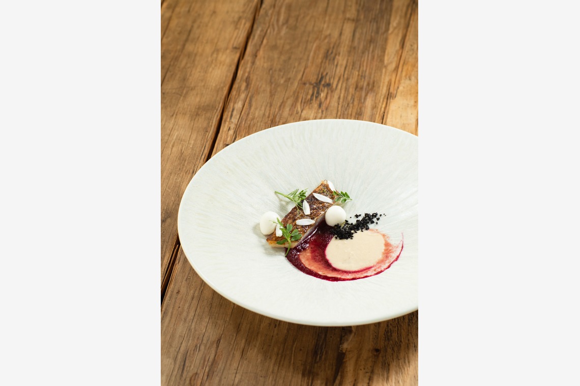 uno e creative act.が撮影した写真のアルバム「素材にこだわるレストランのウェディングコース料理」