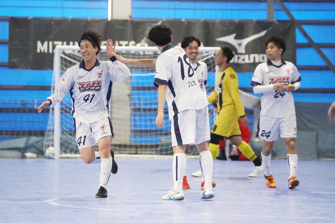 ＮＫ フォトエージェンシーが撮影した写真のアルバム「人物写真②(フットサル）」