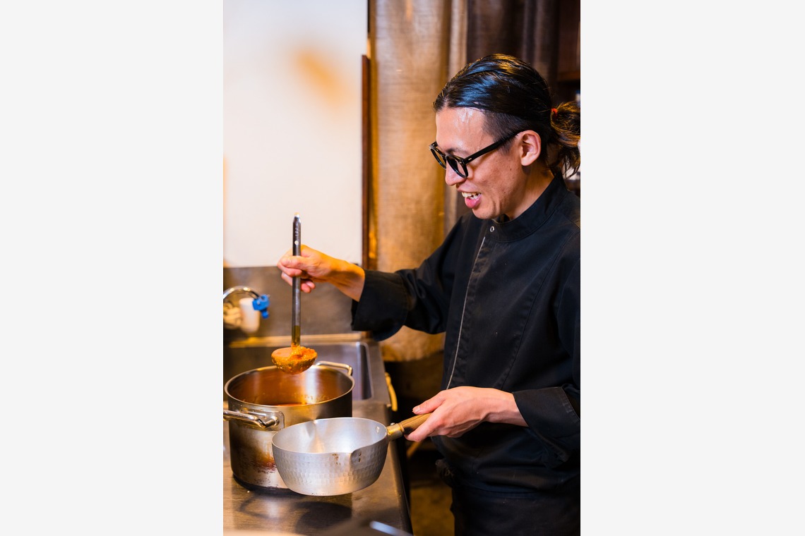 Cage Photoが撮影した写真のアルバム「かじカレー取材撮影」