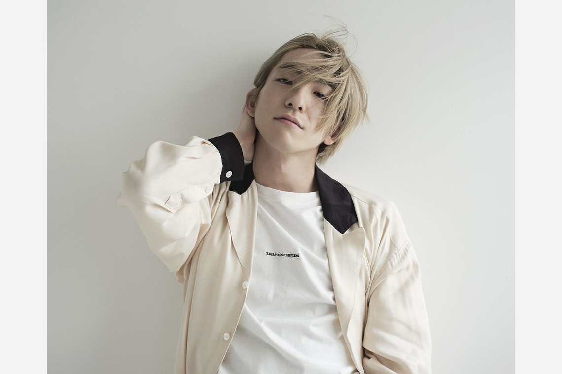 濱田茉里が撮影した写真のアルバム「ポートレート」