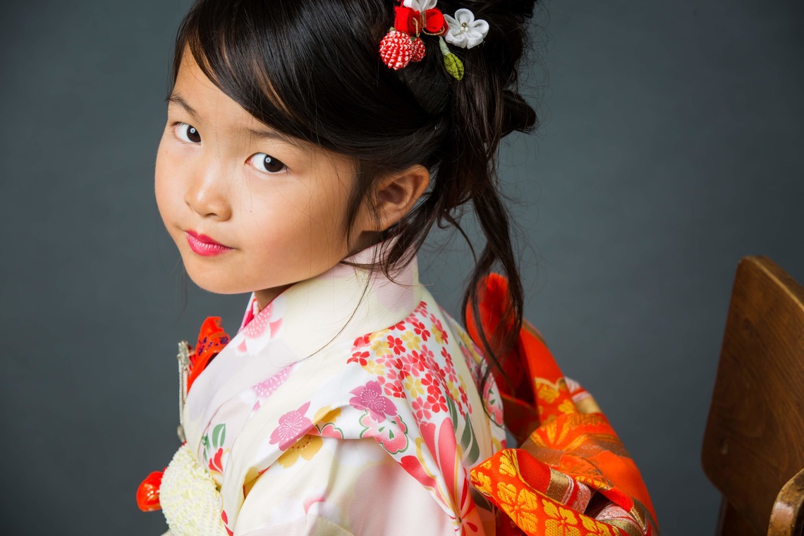 Nobuhiro Toyaが出張撮影した家族写真(キッズ,ベビーフォト)などが写った「七五三フォト@エミリィ代官山スタジオ」の家族写真