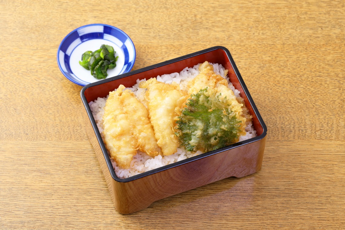 森安　照が撮影した「お蕎麦屋さん」の写真