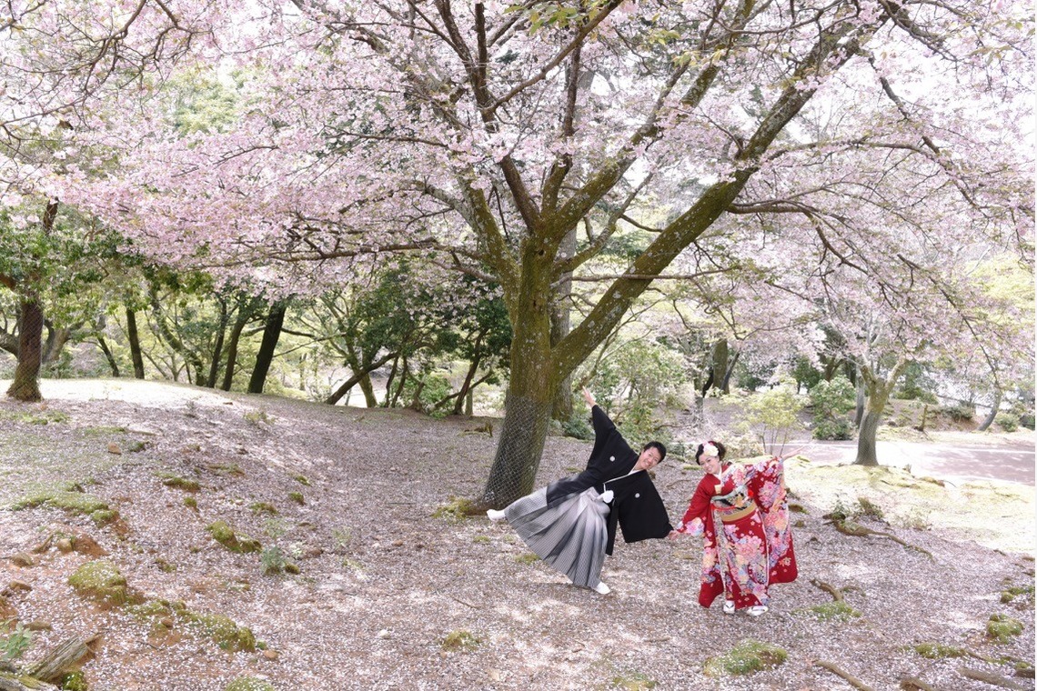 キキフォトワークスが撮影した「桜の季節の和装前撮り」の写真