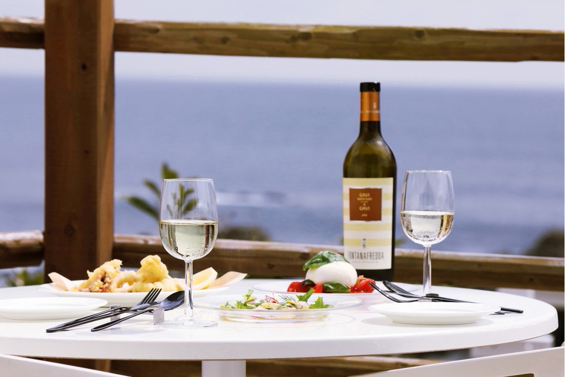 森安　照が撮影した「ワイン・シャンパン・レストラン内観・イメージカット」の写真