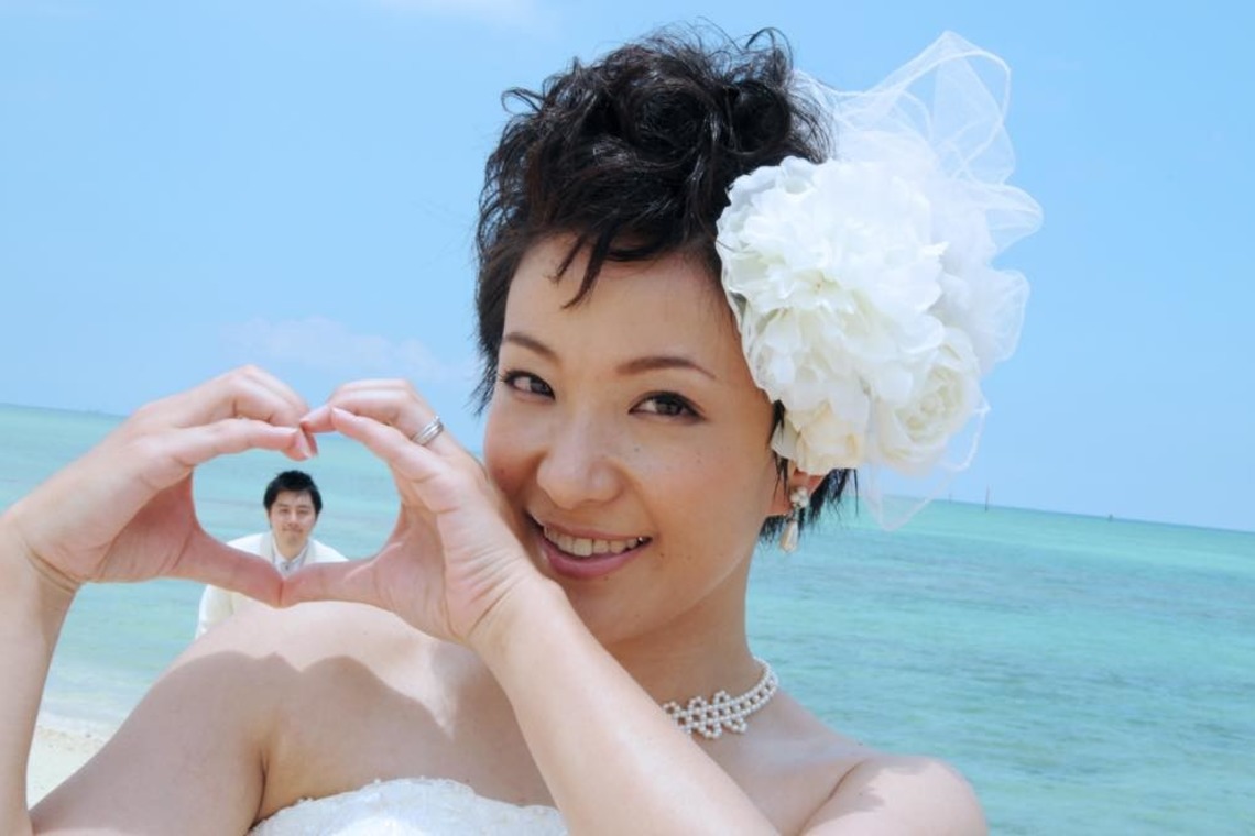 Album of the Wedding, Bridal taken by Avenir - Beach Photo wedding