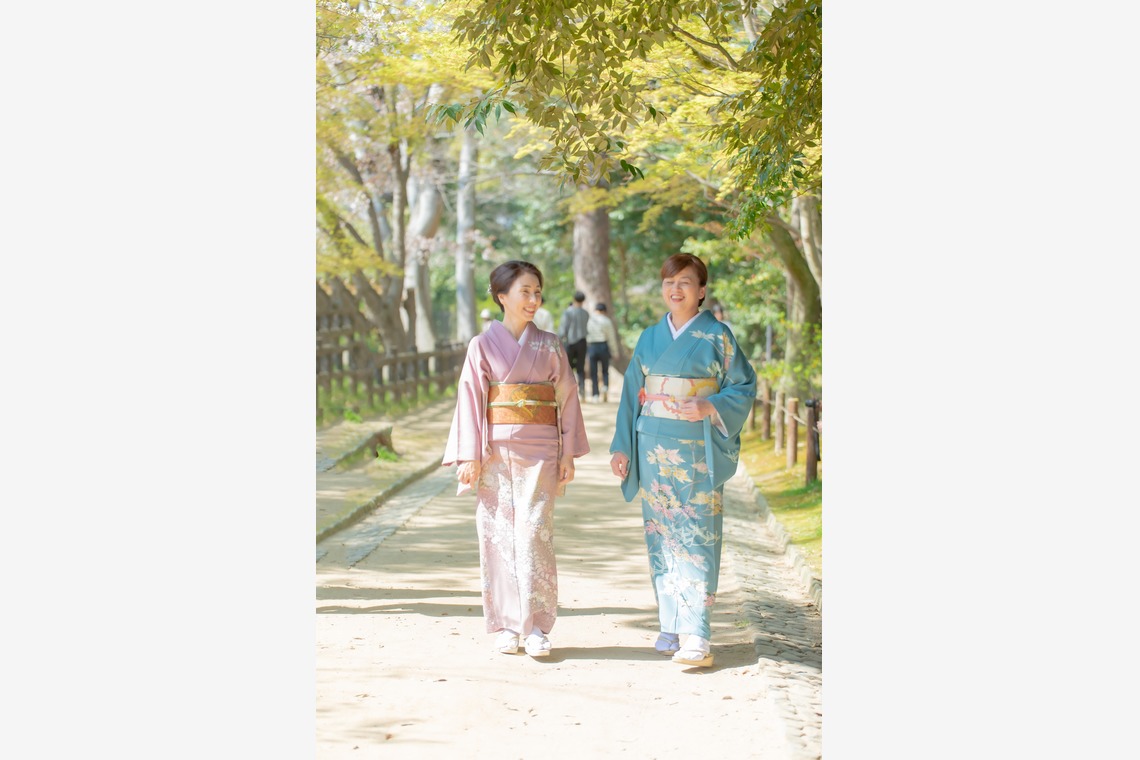 戸坂　良枝が撮影した写真のアルバム「プロフィール撮影」