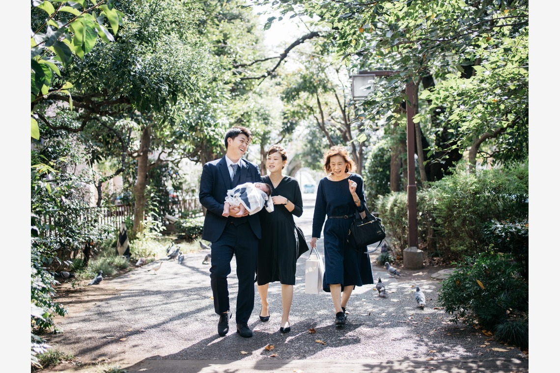 植村由理が出張撮影した家族写真(キッズ,ベビーフォト)などが写った「お宮参り　＠水天宮」の家族写真