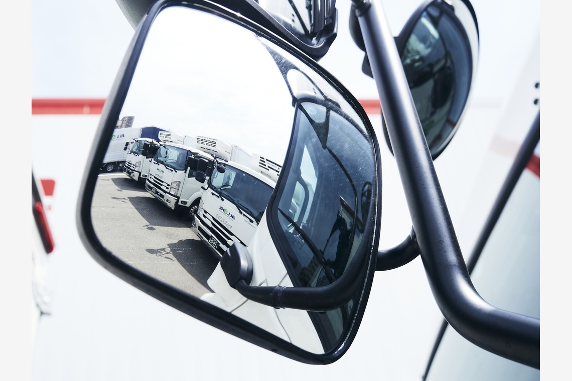 kiharu&photoが撮影した「イベント撮影【新型ELF発表会】」の写真