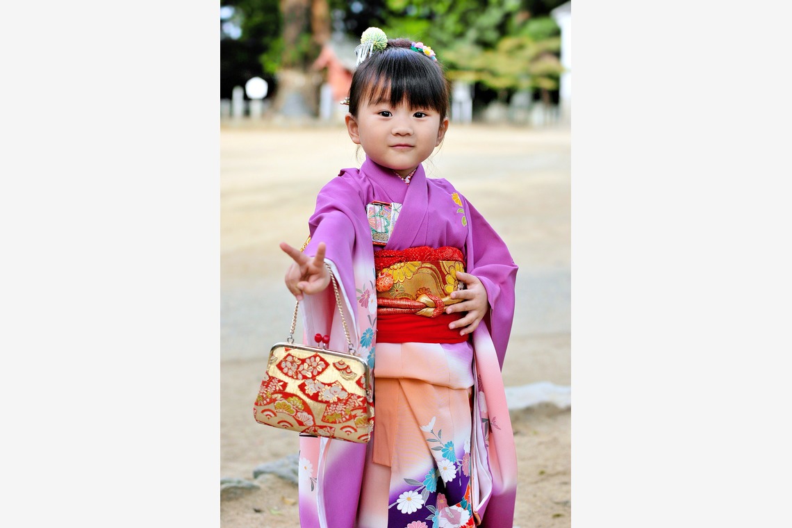 Design studio lumière（井上 敦仁）が撮影した「七五三お参り」の写真