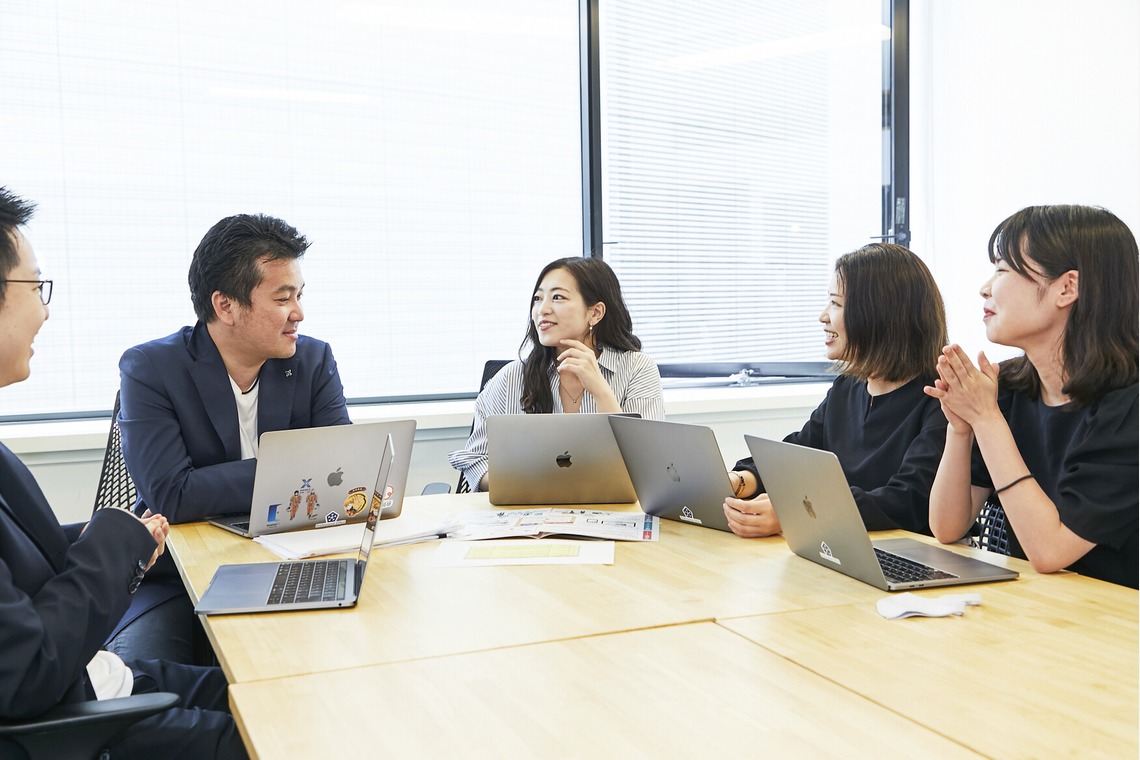 moto.uが撮影した写真のアルバム「ビジネス」