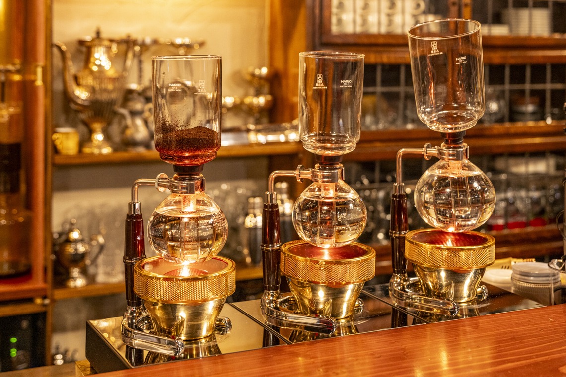 テレクトノンが撮影した写真のアルバム「純喫茶フラミンゴ」