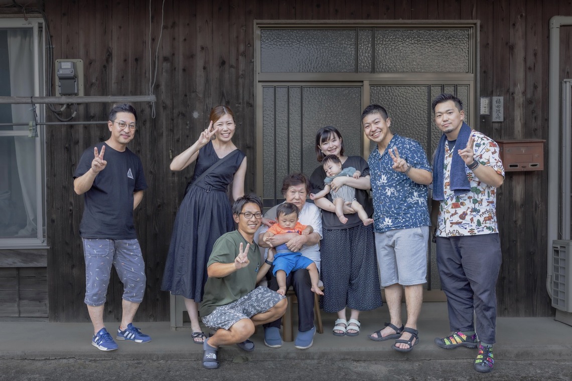 梅田　紫邑が撮影した写真のアルバム「何気ない家族の瞬間」