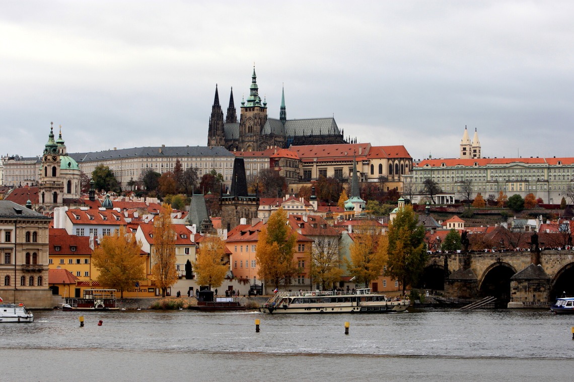 瀬井美明が撮影した写真のアルバム「海外・国内」