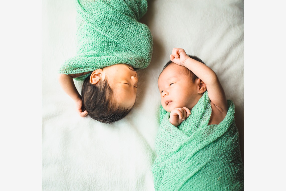 ゾクが撮影した「ニューボーンフォト」の写真