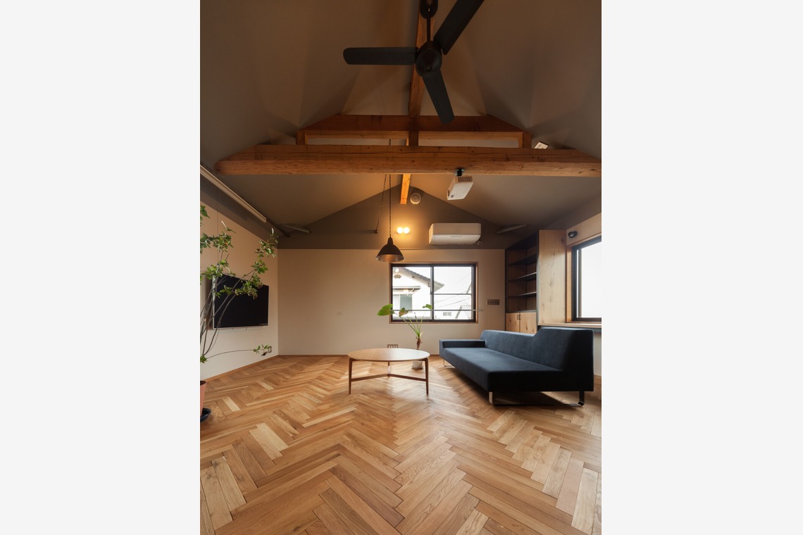 伊東昌信が撮影した「店舗　建築竣工」の写真