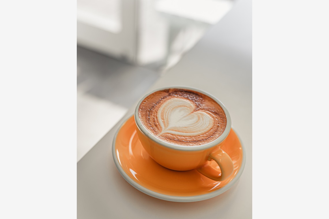 JJ&Co.が撮影した「福岡県　カフェ　SNS用商品撮影、外観・内装撮影」の写真