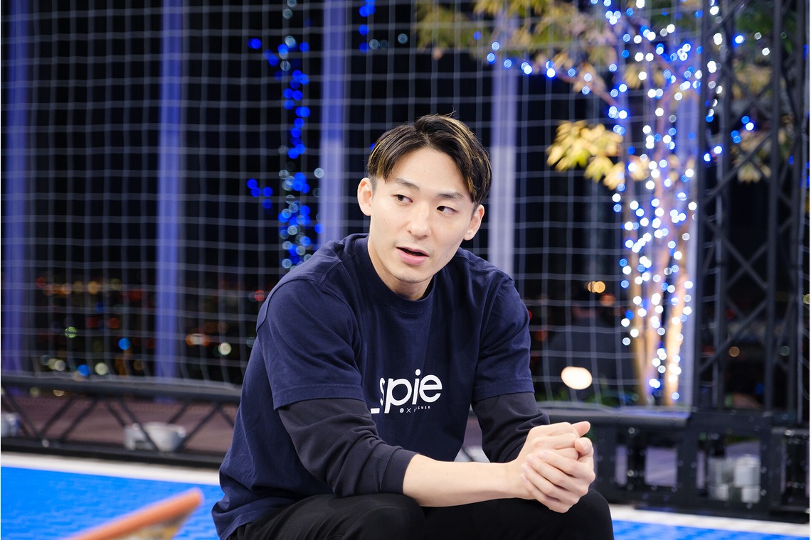 高夏写真店が撮影した写真のアルバム「プロスポーツ選手のインタビュー撮影」