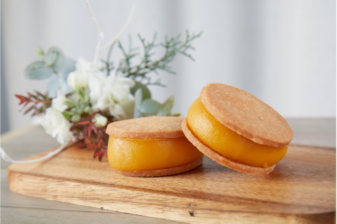 奥野由記が撮影した写真のアルバム「おいもスイーツ撮影」