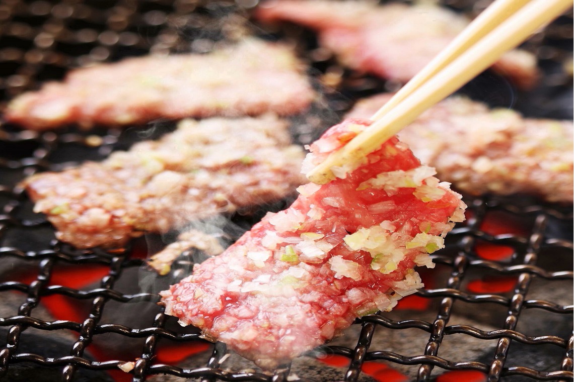 森安　照が撮影した写真のアルバム「焼肉屋さん・メニュー」