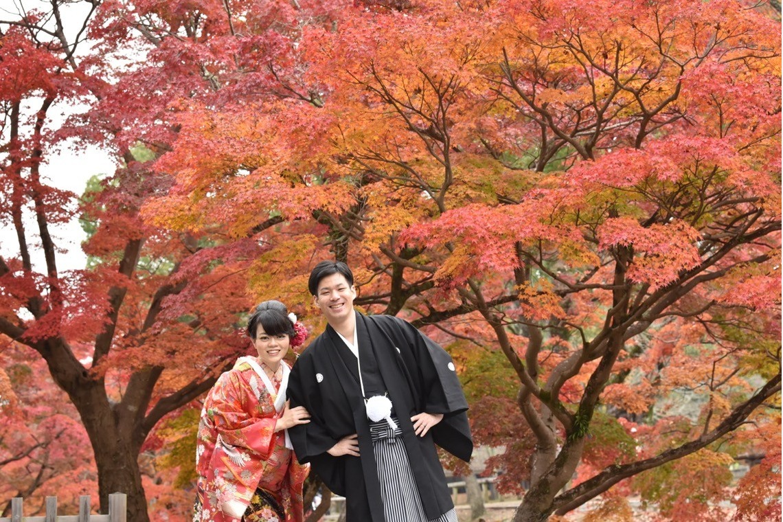 キキフォトワークスが撮影した「Pre Weddingphotoshoot at Nara with kimono in autumn to winter」の写真