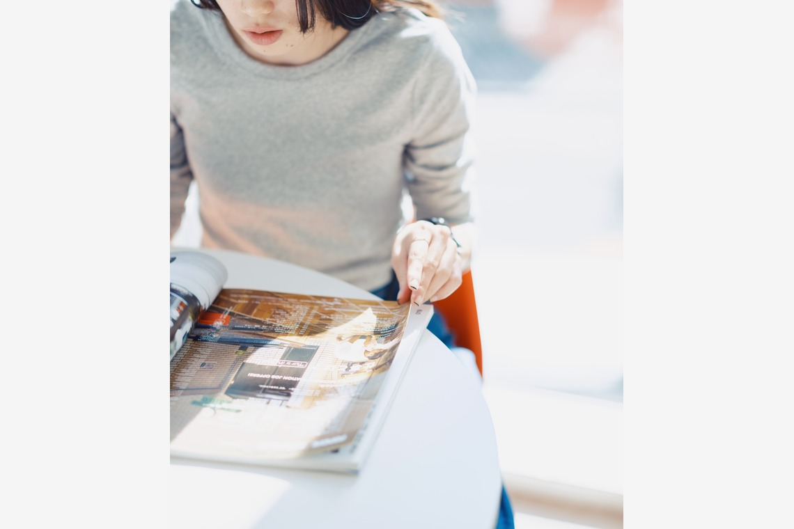 吉平仁が撮影した写真のアルバム「ポートレート」