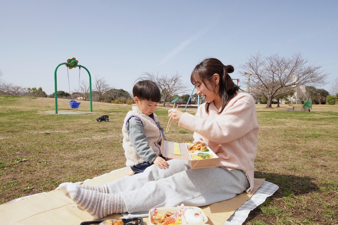小野和也が撮影した「家族みんなでピクニック」の写真