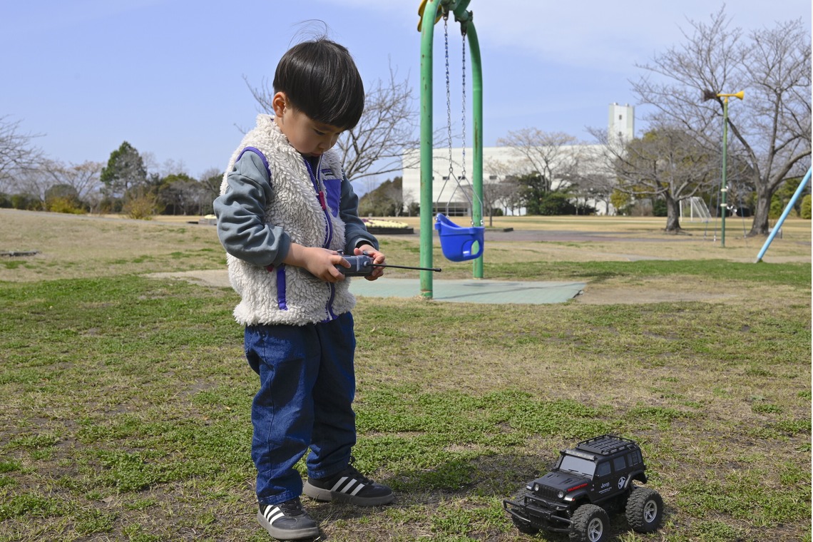 小野和也が撮影した写真のアルバム「家族みんなでピクニック」