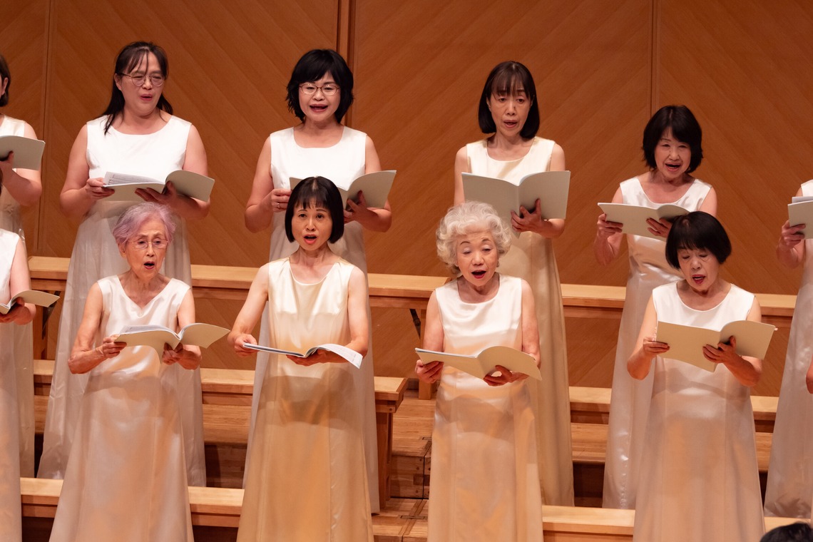 原野 英樹が撮影した「コンサート撮影 ホールでのコーラス撮影」の写真