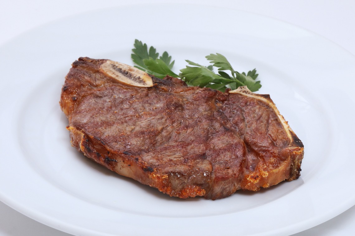 森安　照が撮影した「ステーキ・シーフード・サラダ」の写真