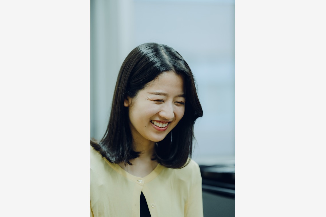 矢崎麦が撮影した「インタビュー撮影」の写真