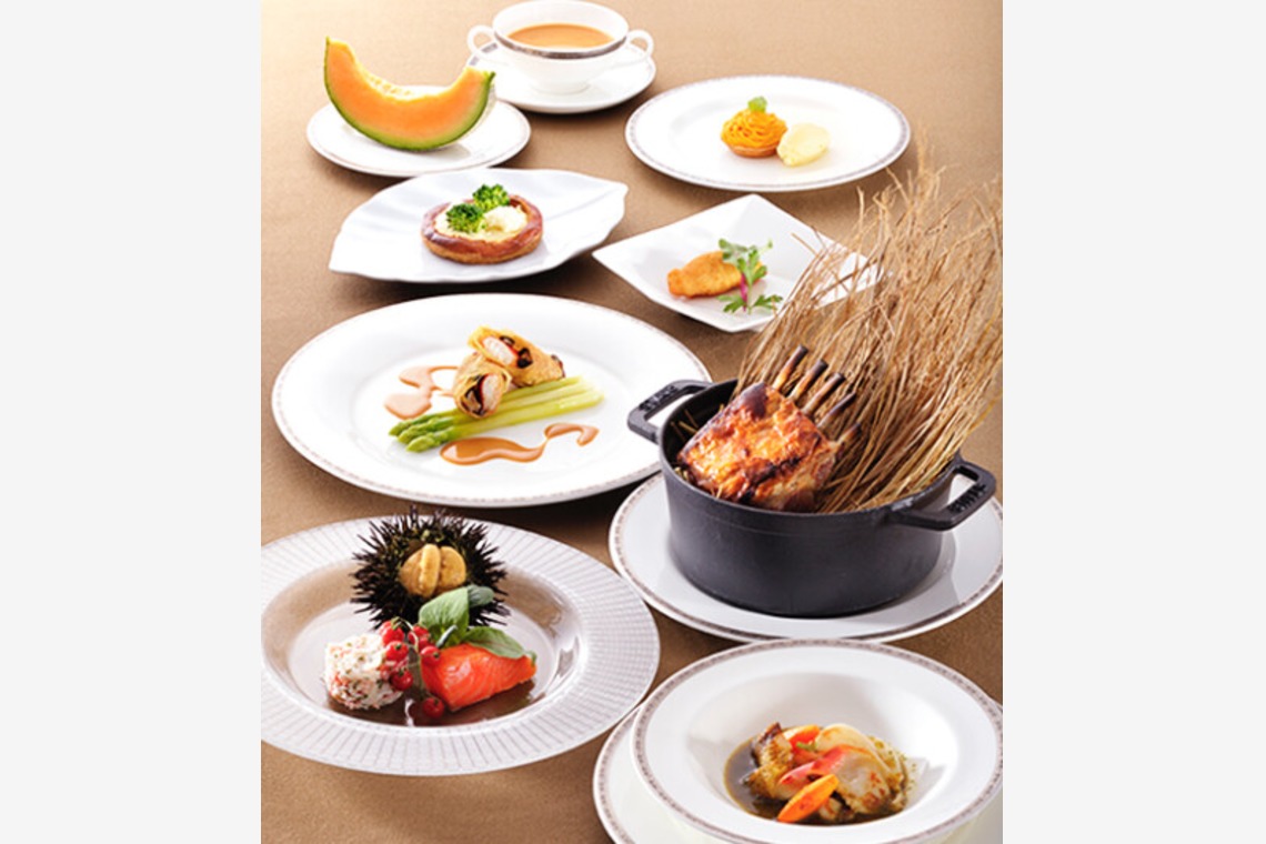 有限会社　澤田スタジオが撮影した写真のアルバム「料理、コース、集合」