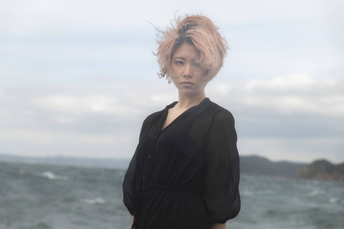 ならもとかずやが撮影した「屋外ポートレート」の写真