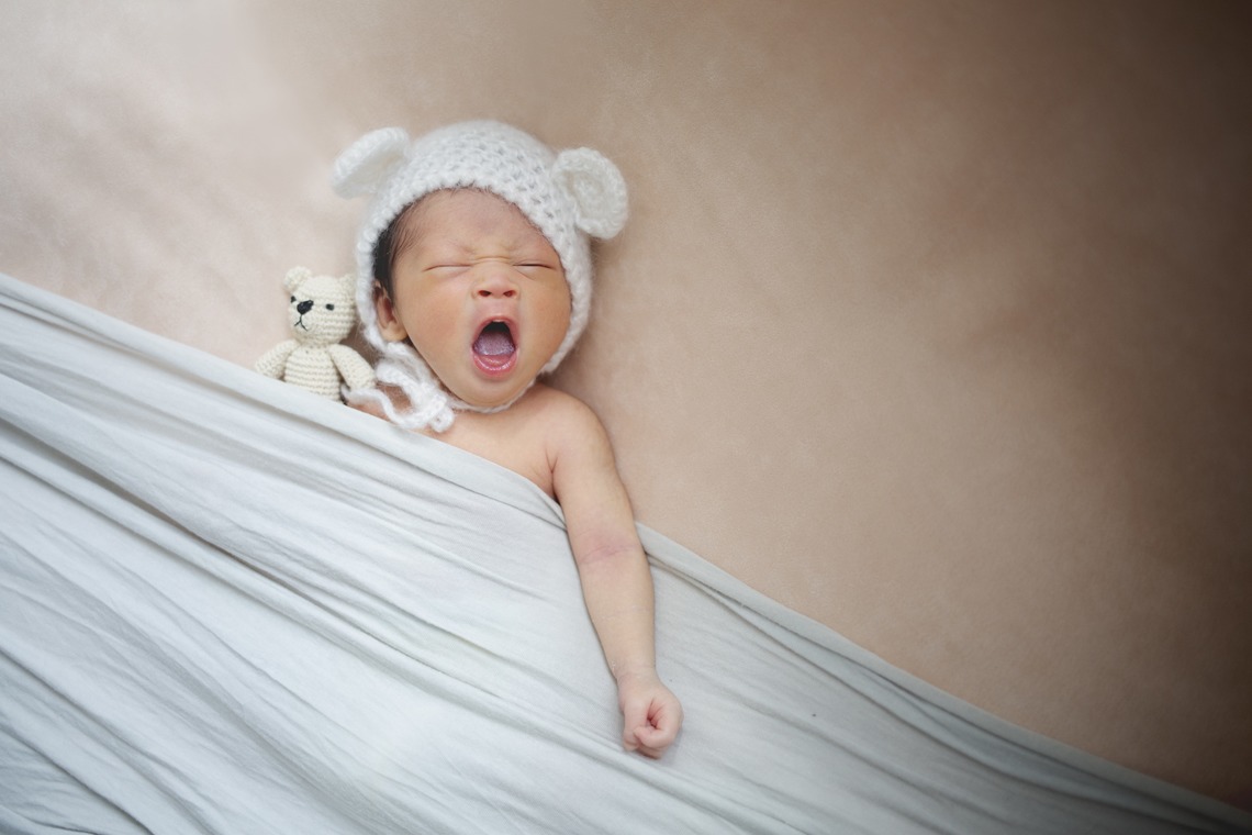 荒畑けいこが撮影したスタジオ撮影のアルバム「ニューボーンフォト」