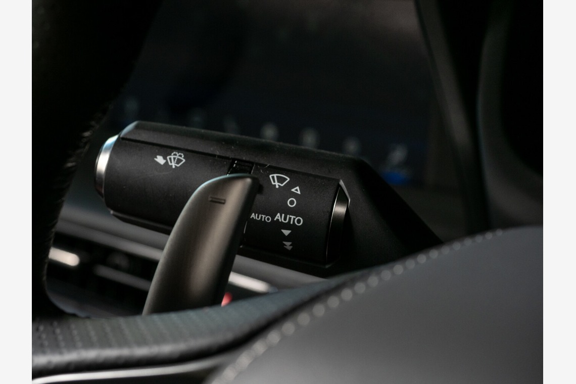 原野 英樹が撮影した「輸入車販売会社よりレクサス LC500をカーセンサーSDGE 掲載用写真を依頼いただきました」の写真