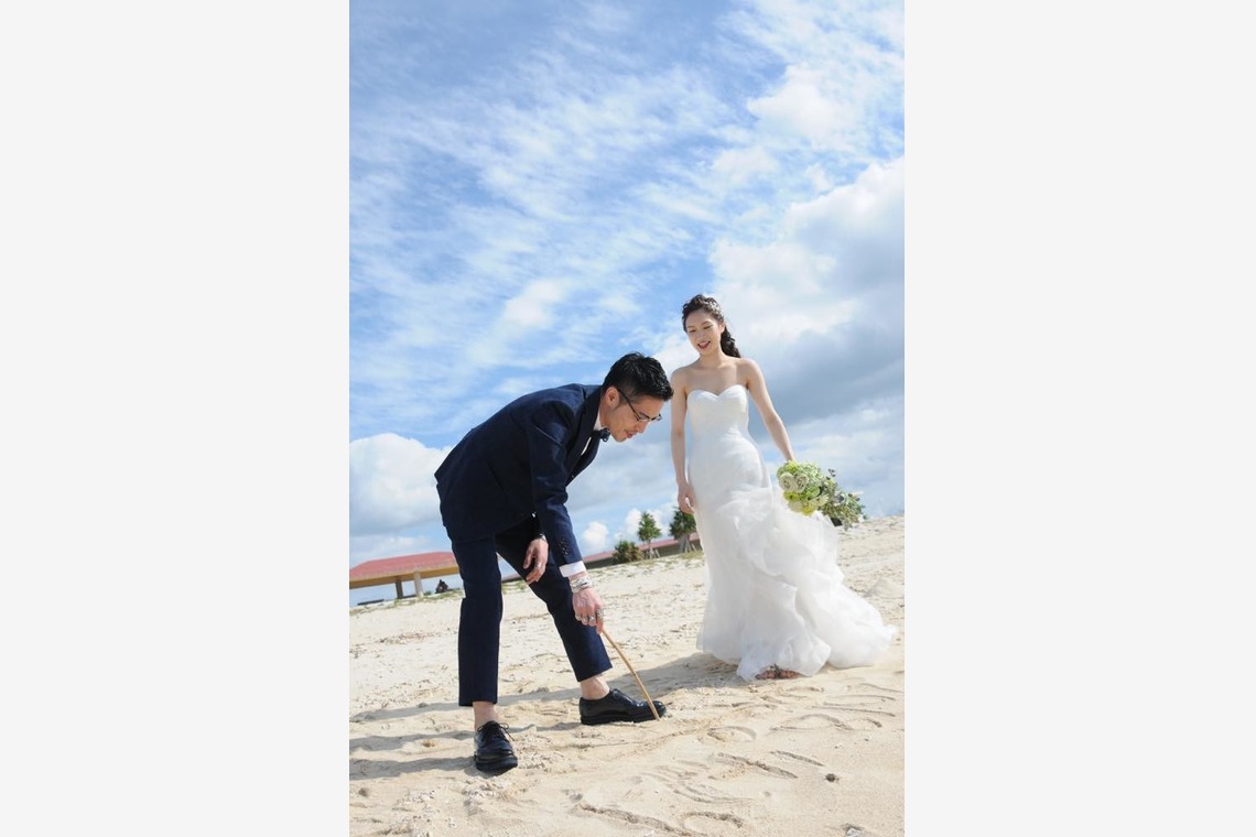 Album of the Wedding, Bridal taken by Avenir - Beach Photo wedding
