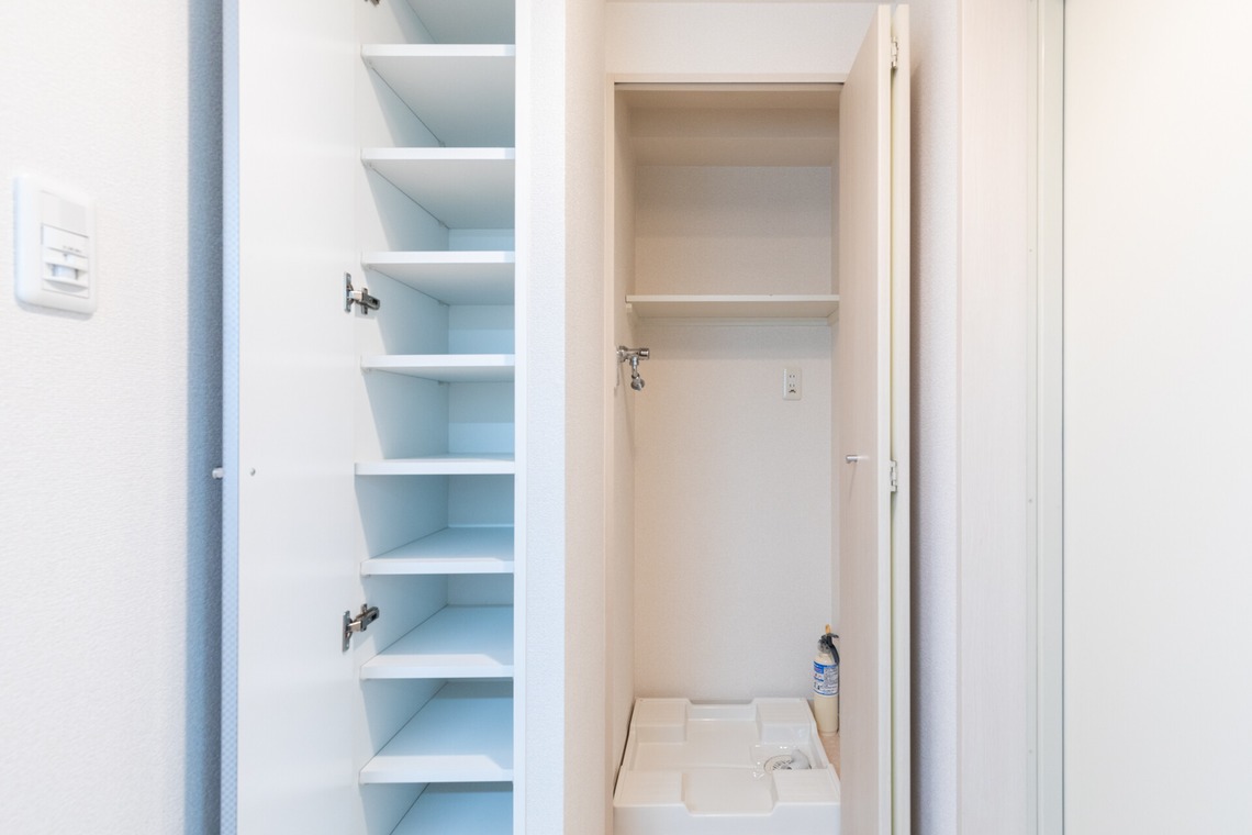 大森美紗生が撮影した写真のアルバム「マンション内観撮影」