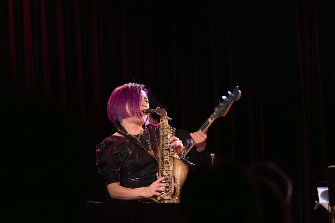 中村　大晃が撮影した「屋内ライブ撮影」の写真