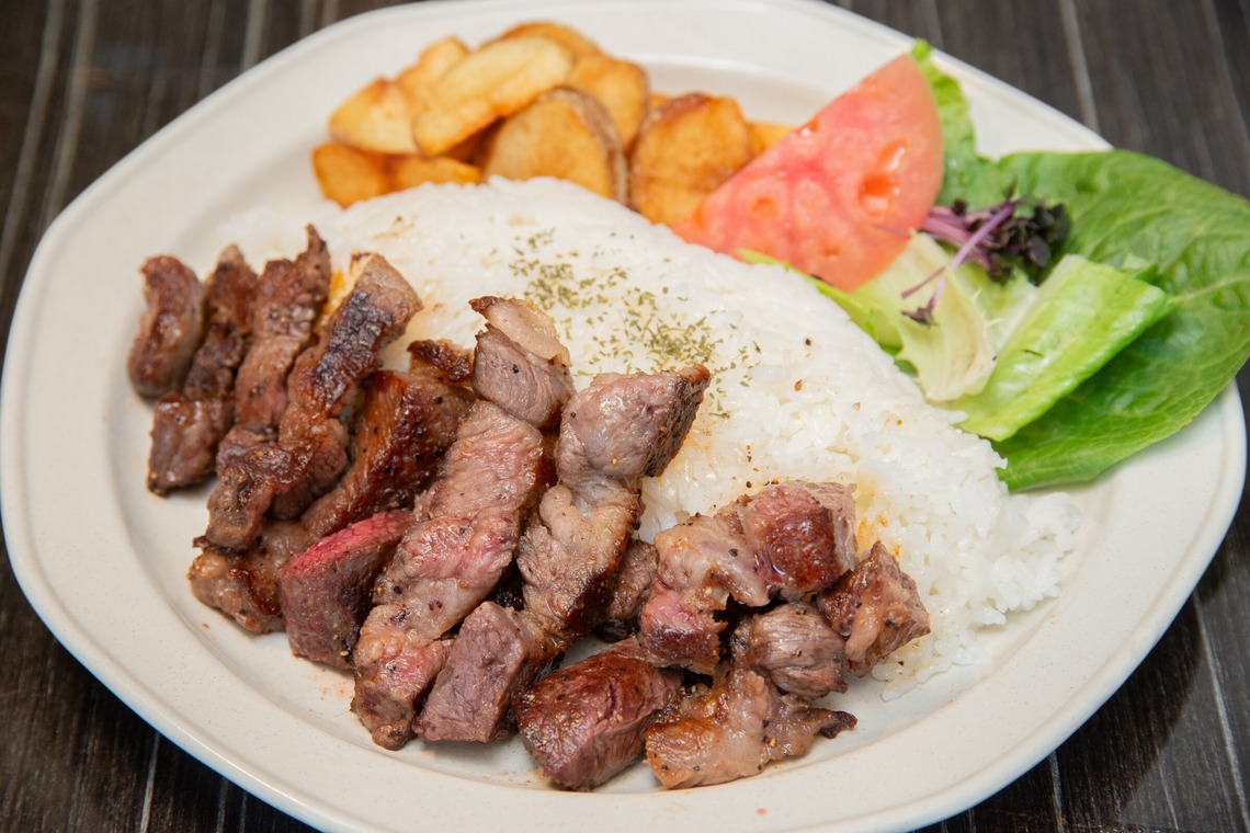 Canvasが撮影した写真のアルバム「UberEat/料理写真」