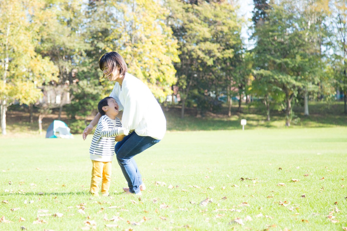 Happy with Photosが出張撮影した家族写真(キッズ,ベビーフォト)などが写った「家族写真・年賀状写真＠札幌市清田区・平岡公園」の家族写真