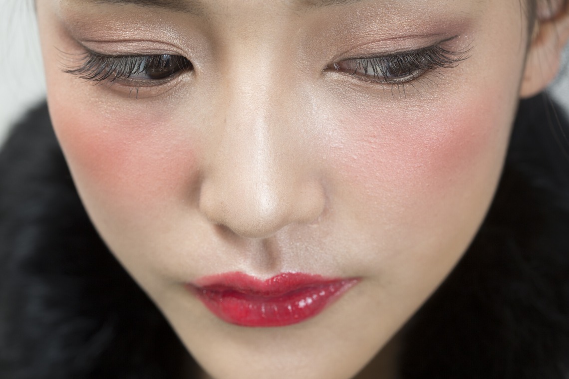 富岡敦が撮影した「まつ毛サロン」の写真