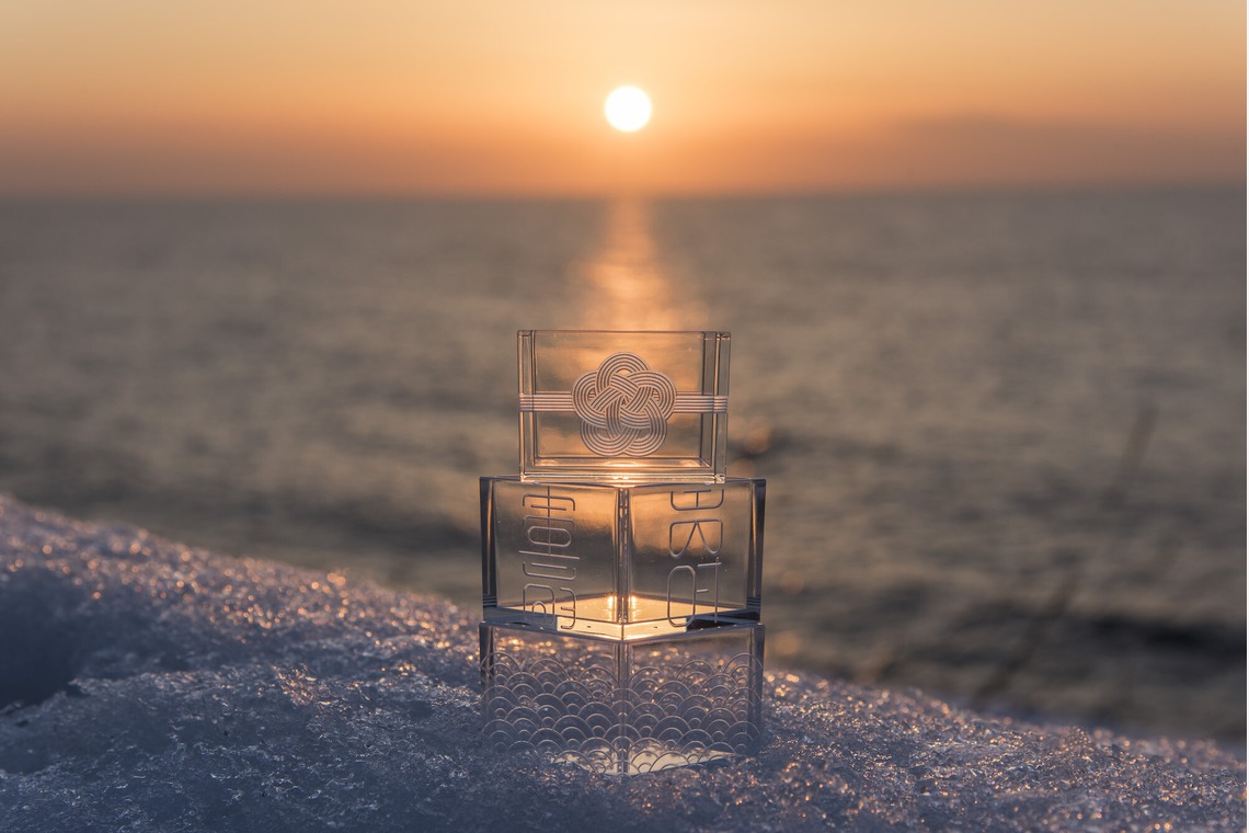 maruが撮影した写真のアルバム「旅するアクリル枡」