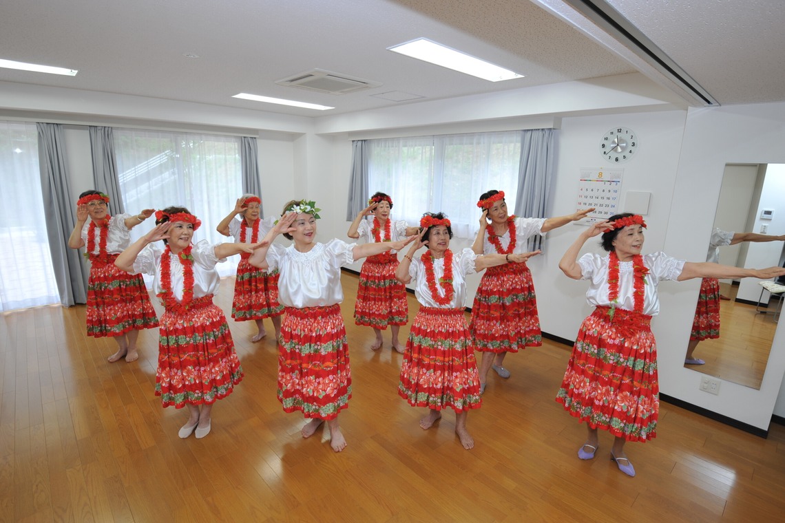 藤尾輝弘/フォトオフィスバドが撮影した「老人向け高級マンション」の写真