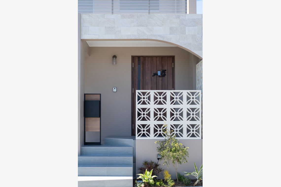 久貝まどかが撮影した写真のアルバム「住宅撮影」