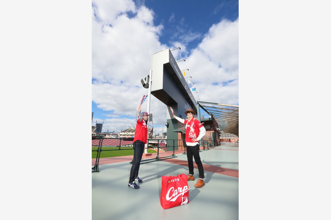 KIKIウェディングが撮影した「マツダズームズームスタジアム」の写真